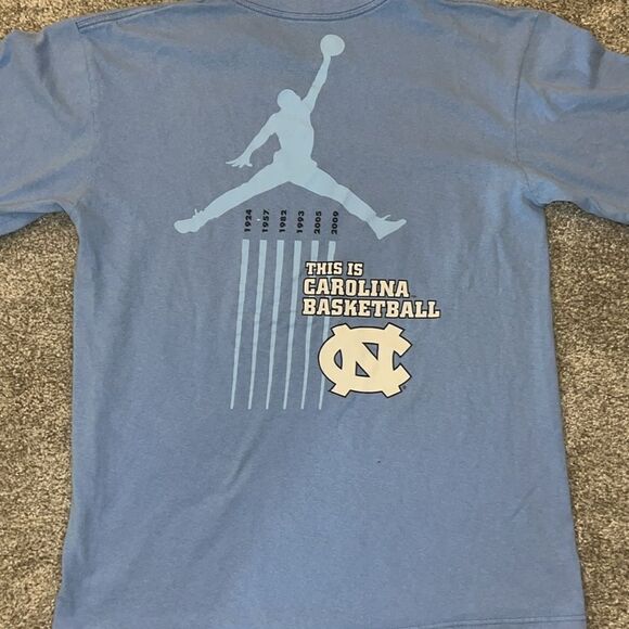 Blue UNC North Carolina I’m A Tar Heel Champions listed T shirt Jordan Swingman - Picture 2 of 3